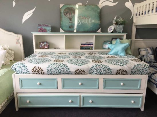 winchester lounge bed with drawers and trundle