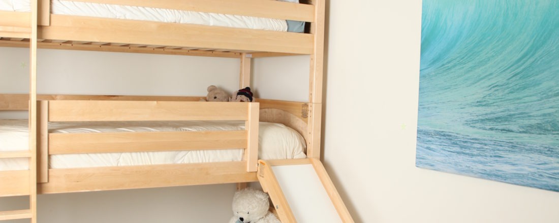 Maxtrix Twin Triple Bunk Bed with Ladder and Slide 5
